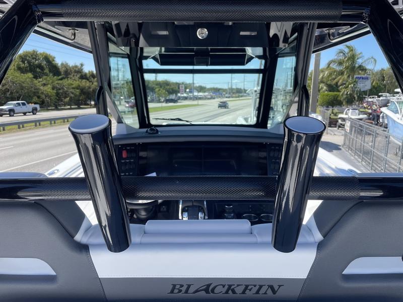 2021 Blackfin 332CC