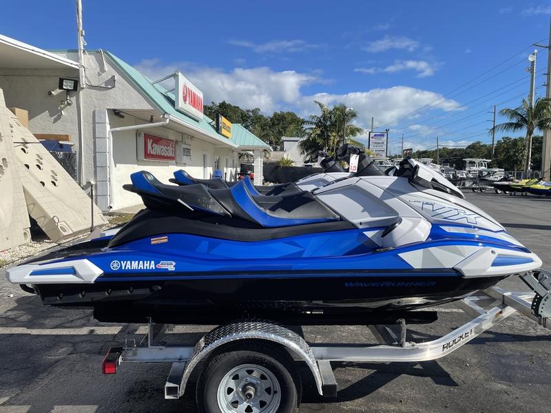 2022 Yamaha Waverunners VX® Limited