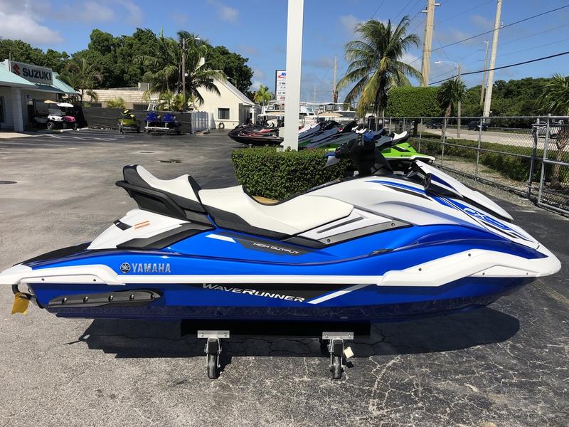 2022 Yamaha Waverunners FX Cruiser® HO