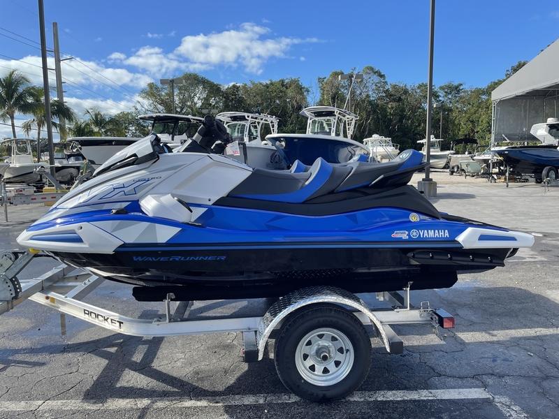 2022 Yamaha Waverunners VX® Limited