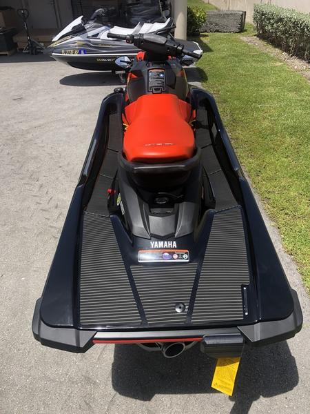 2022 Yamaha Waverunners EX® Sport