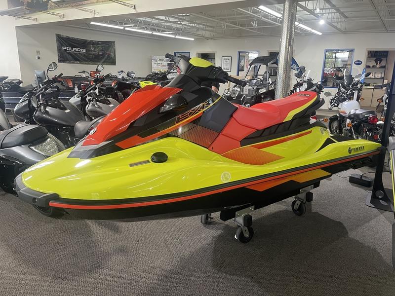 2022 Yamaha Waverunners EXR®