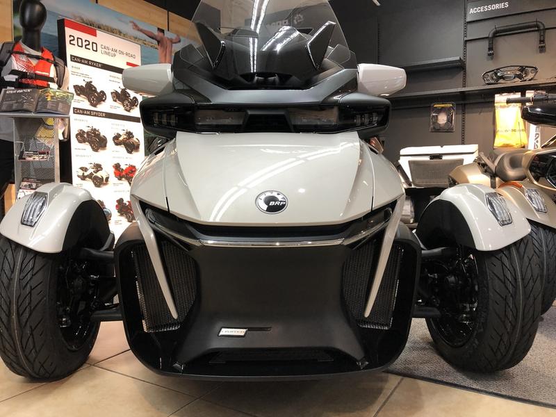 2020 Can-Am® Spyder® RT Limited Chrome