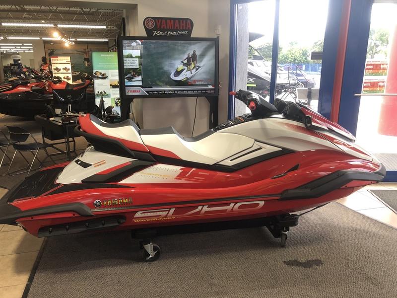 2022 Yamaha Waverunners FX Cruiser SVHO®