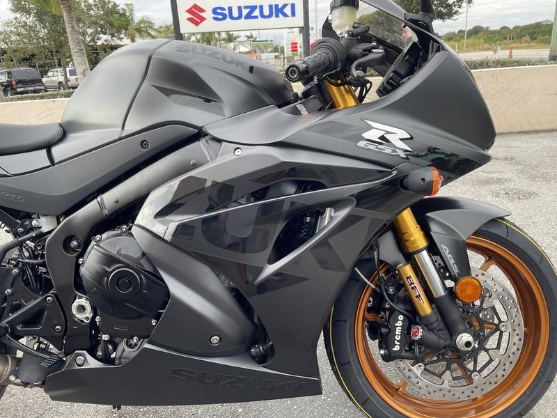 2021 Suzuki GSX-R1000R