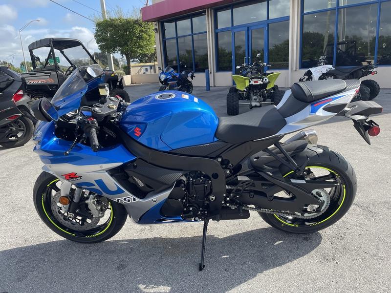 2021 Suzuki GSX-R600 100th Anniversary Edition