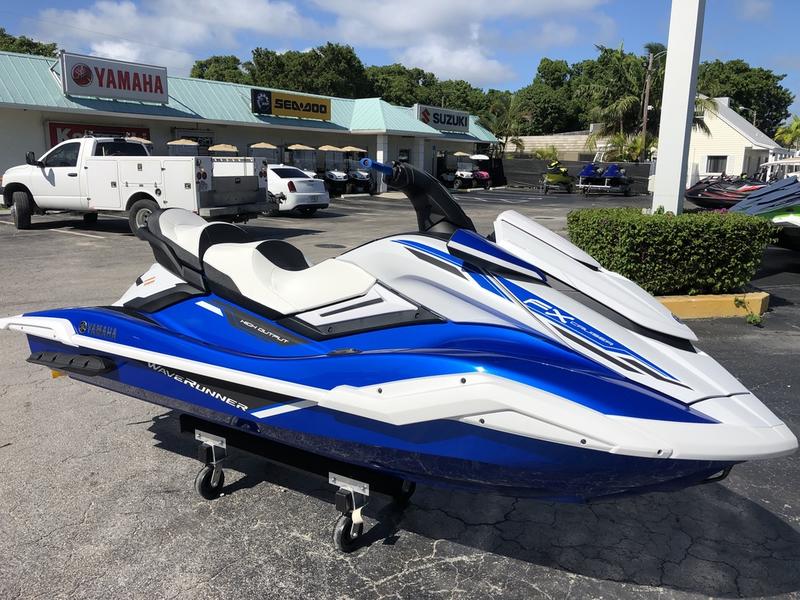 2022 Yamaha Waverunners FX Cruiser® HO