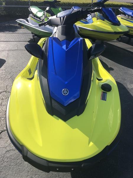 2022 Yamaha Waverunners EX® Deluxe