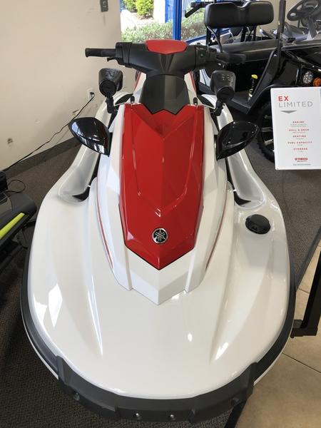 2022 Yamaha Waverunners EX® Limited