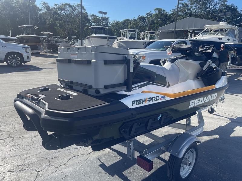 2022 Sea-Doo Fish Pro™ iDF & Sound System