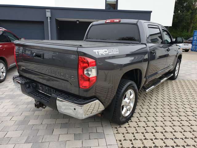 2014 Toyota Tundra 5.7