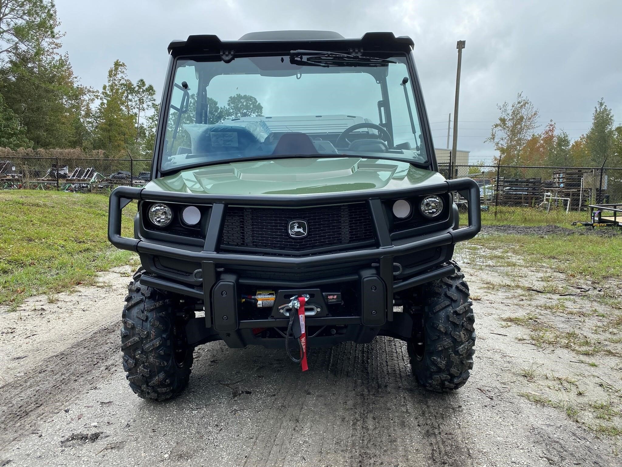 2021 JOHN DEERE GATOR XUV 865M