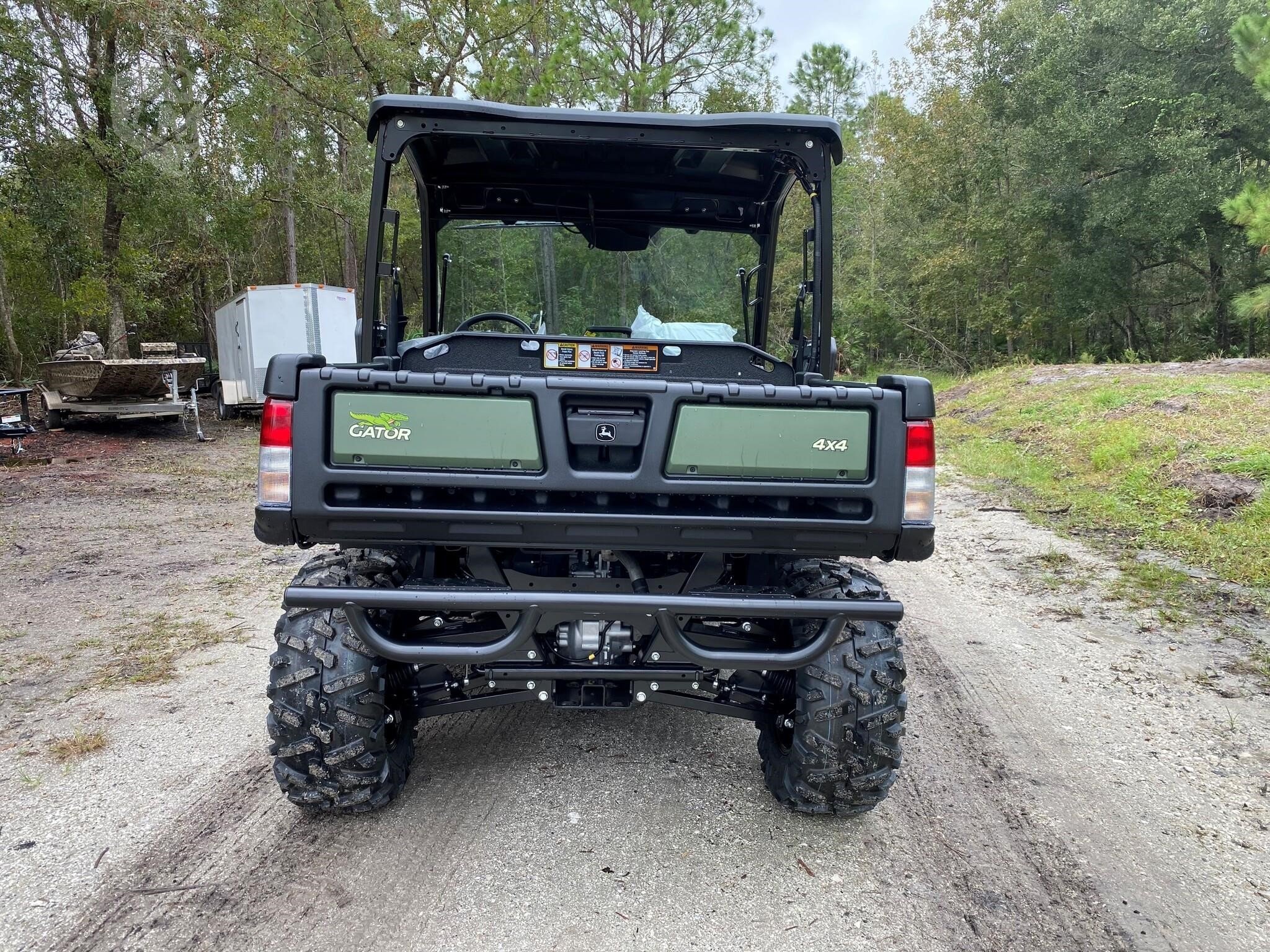 2021 JOHN DEERE GATOR XUV 865M