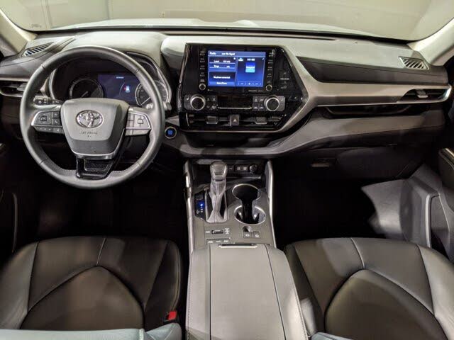 2020 Toyota Highlander XLE AWD