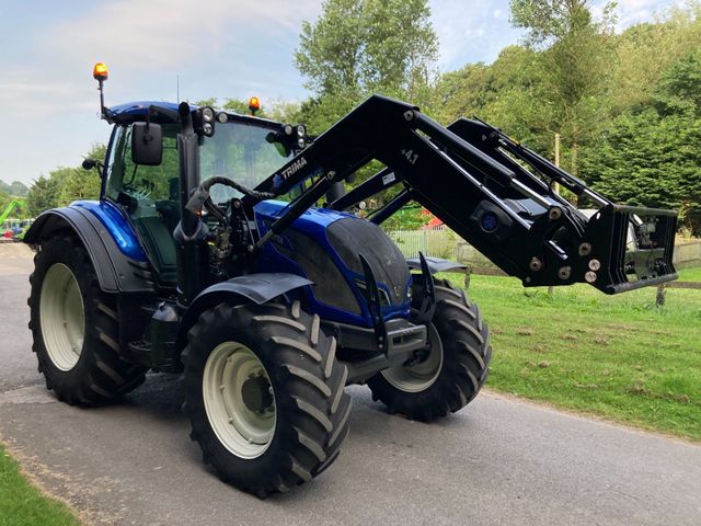 2016 Valtra N154 Active C/W Trima +4.1 Loader