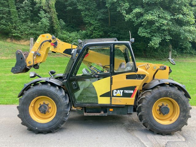 2008 Caterpillar TH220B Telehandler