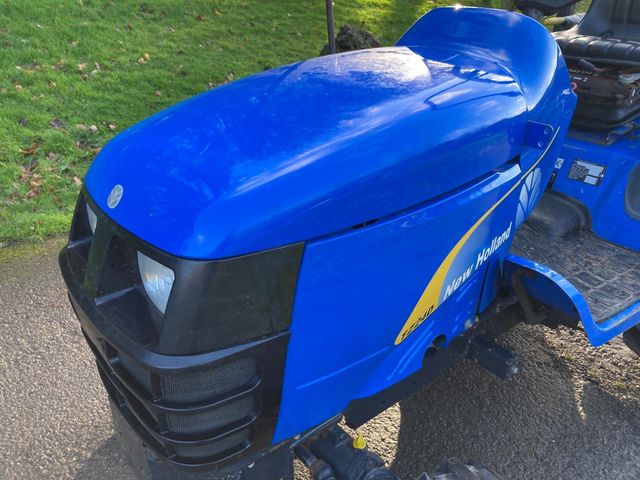 2013 New Holland TZ24D Compact Tractor