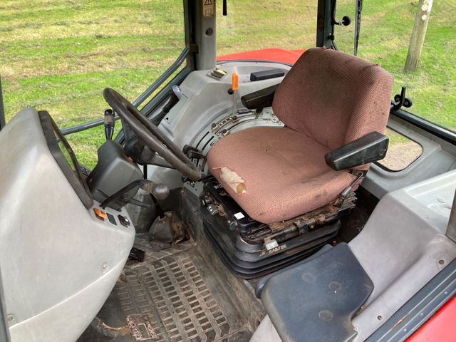 1999 Massey Ferguson 4245 Tractor c/w MF 864 Loader