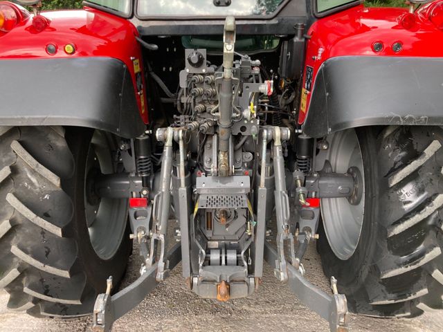 2019 Massey Ferguson 5711S Tractor