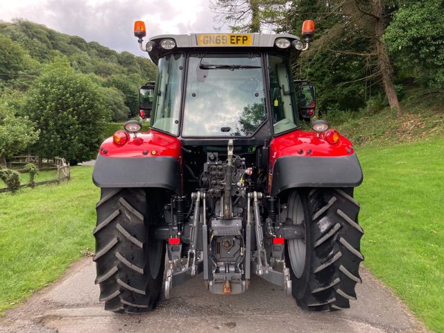 2019 Massey Ferguson 5711S Tractor