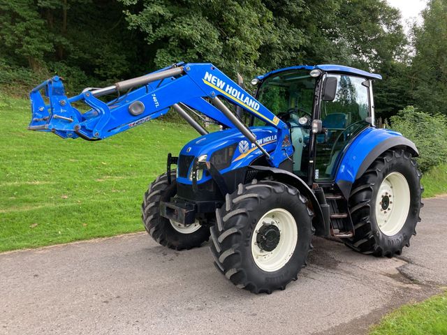 2015 New Holland T5.105 Tractor c/w 740TL Loader