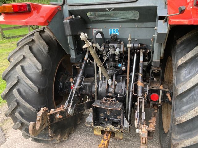 1999 Massey Ferguson 4245 Tractor c/w MF 864 Loader