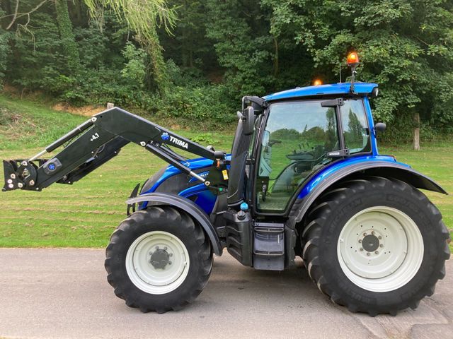 2016 Valtra N154 Active C/W Trima +4.1 Loader