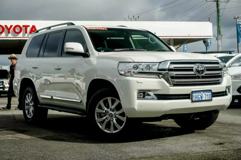 2021 Toyota Landcruiser VDJ200R Sahara Crystal Pearl 6 Speed Sports Automatic Wagon