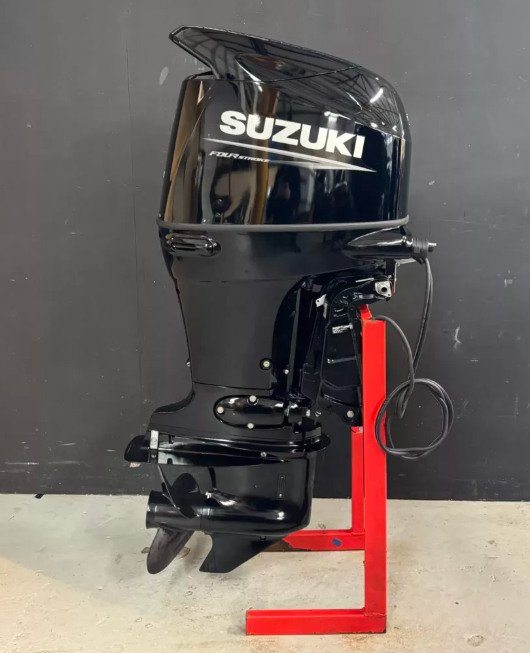 Suzuki DF115A ’21 outboard engine