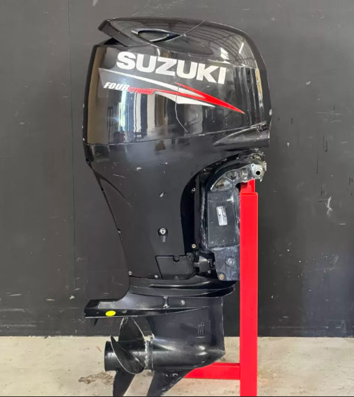 Suzuki 70 HP EFI outboard engine