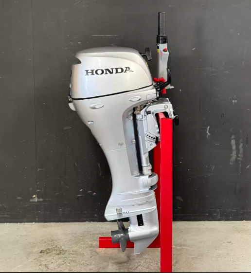 Honda 10 HP outboard engine