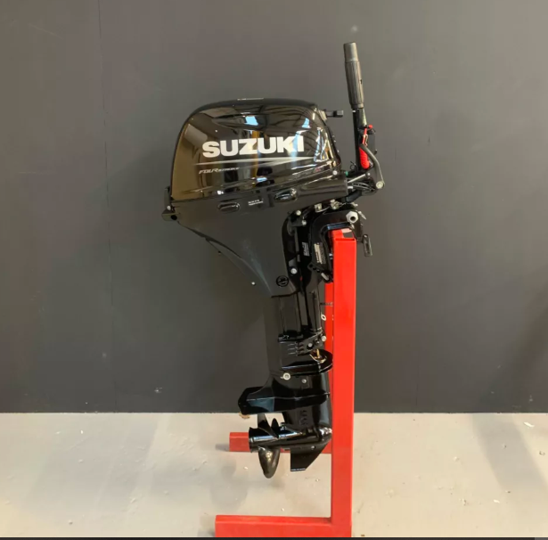 Suzuki 9.9 PK EFI outboard engine