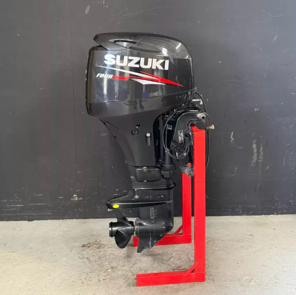 Suzuki DF150ATL ’22 outboard engine