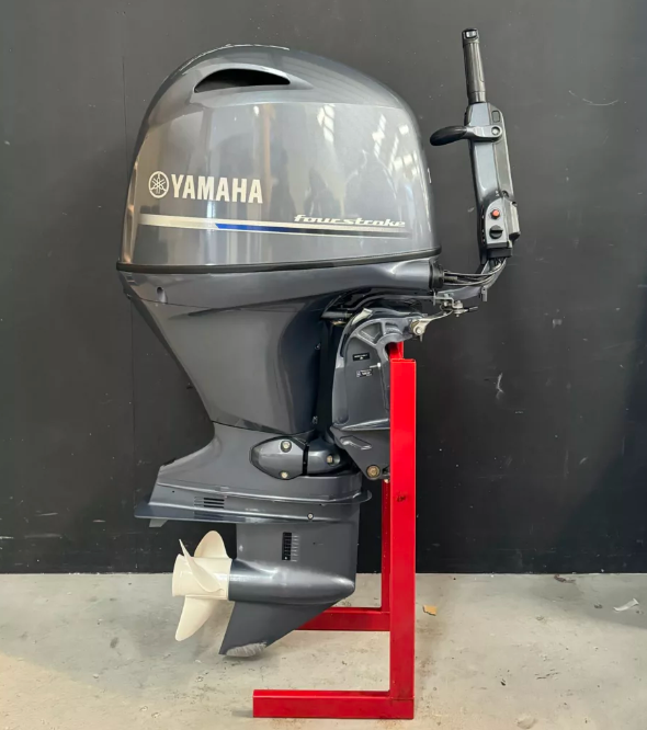 Yamaha F115 BETL ’19 outboard engine