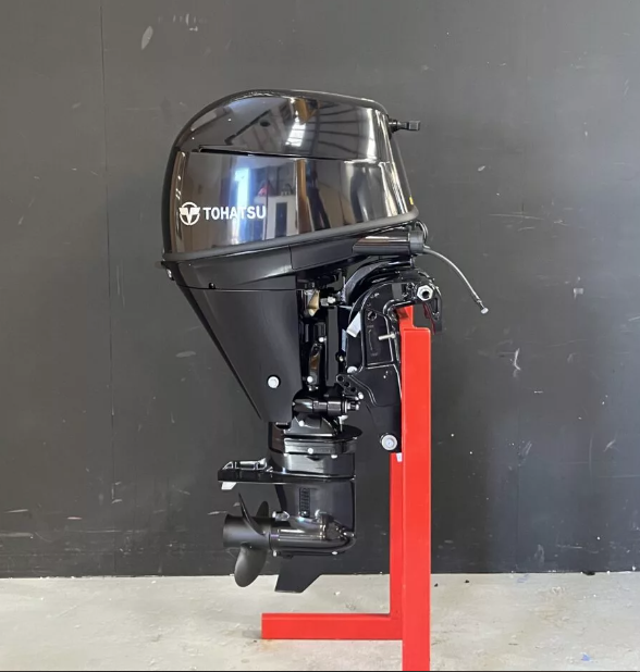 Tohatsu 30 PK EFI outboard engine