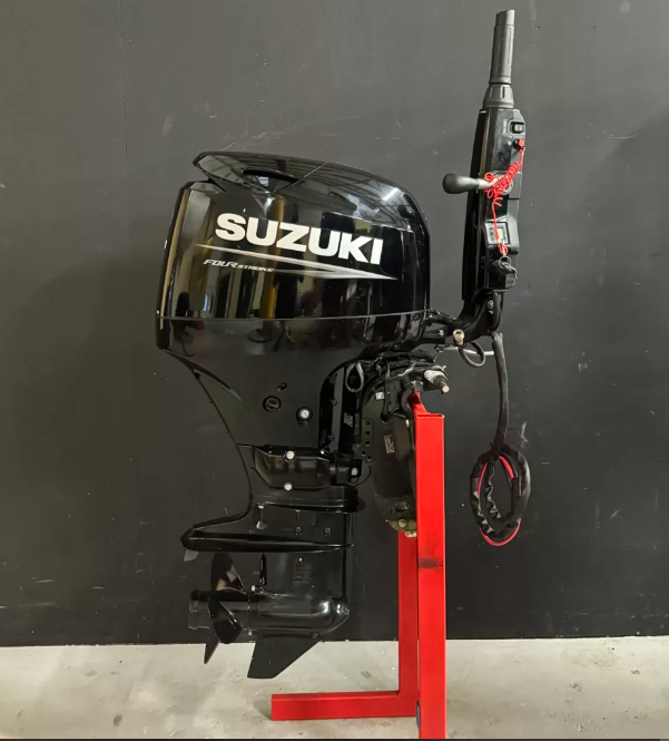 Suzuki 60 PK EFI ’22 outboard engine