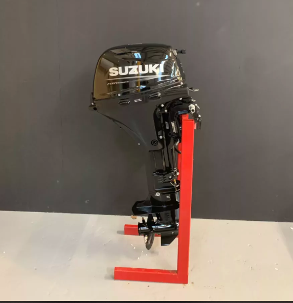 Suzuki 15 PK EFI outboard engine