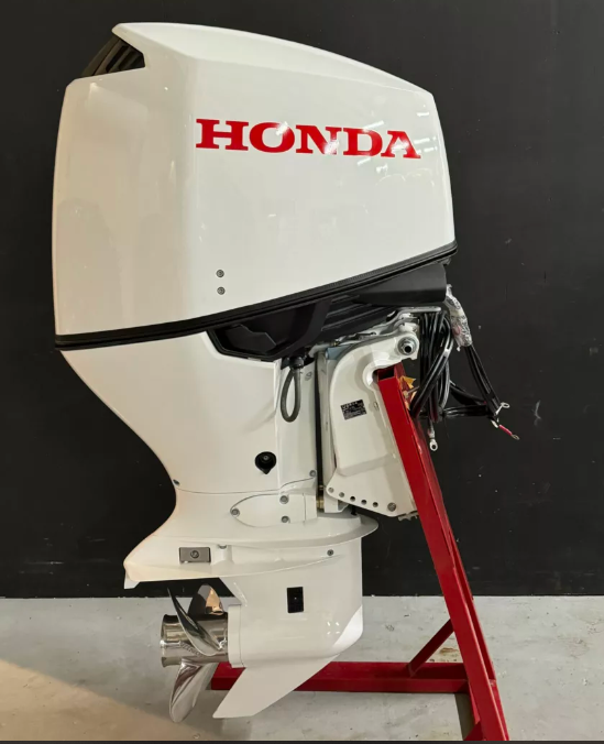 Honda BF150 LRU outboard engine